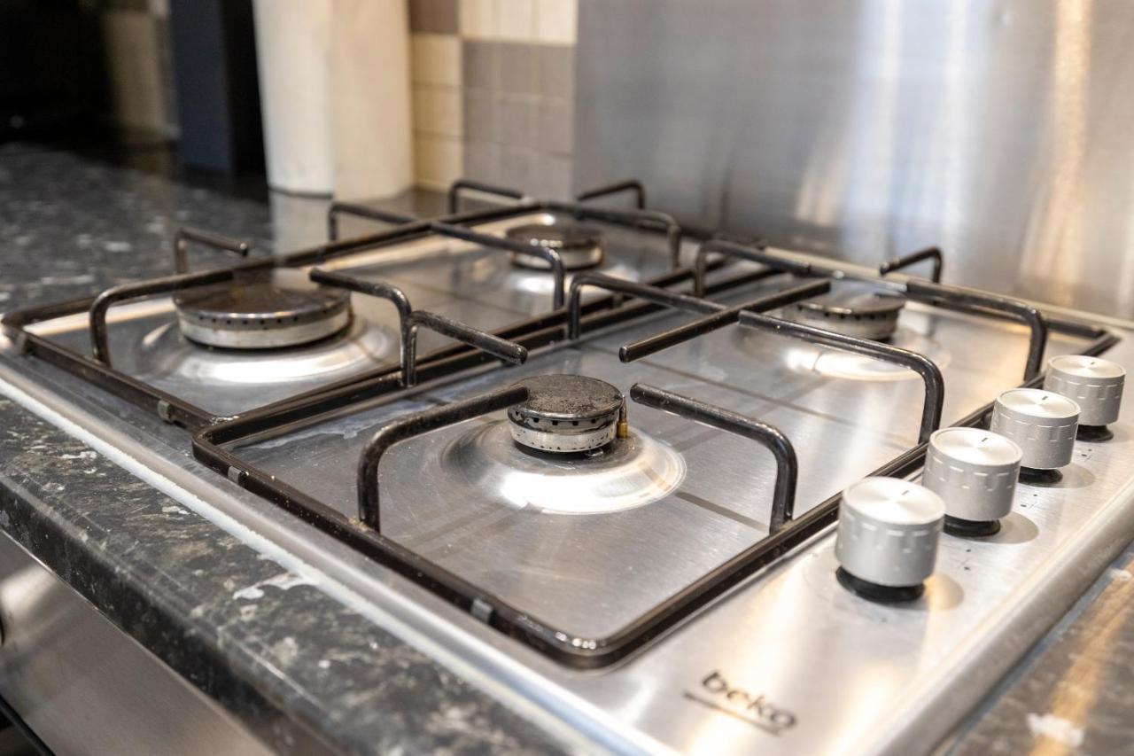 Entire Two Double Bedrooms Flat With River Yare View H6 그레이트야머스 외부 사진