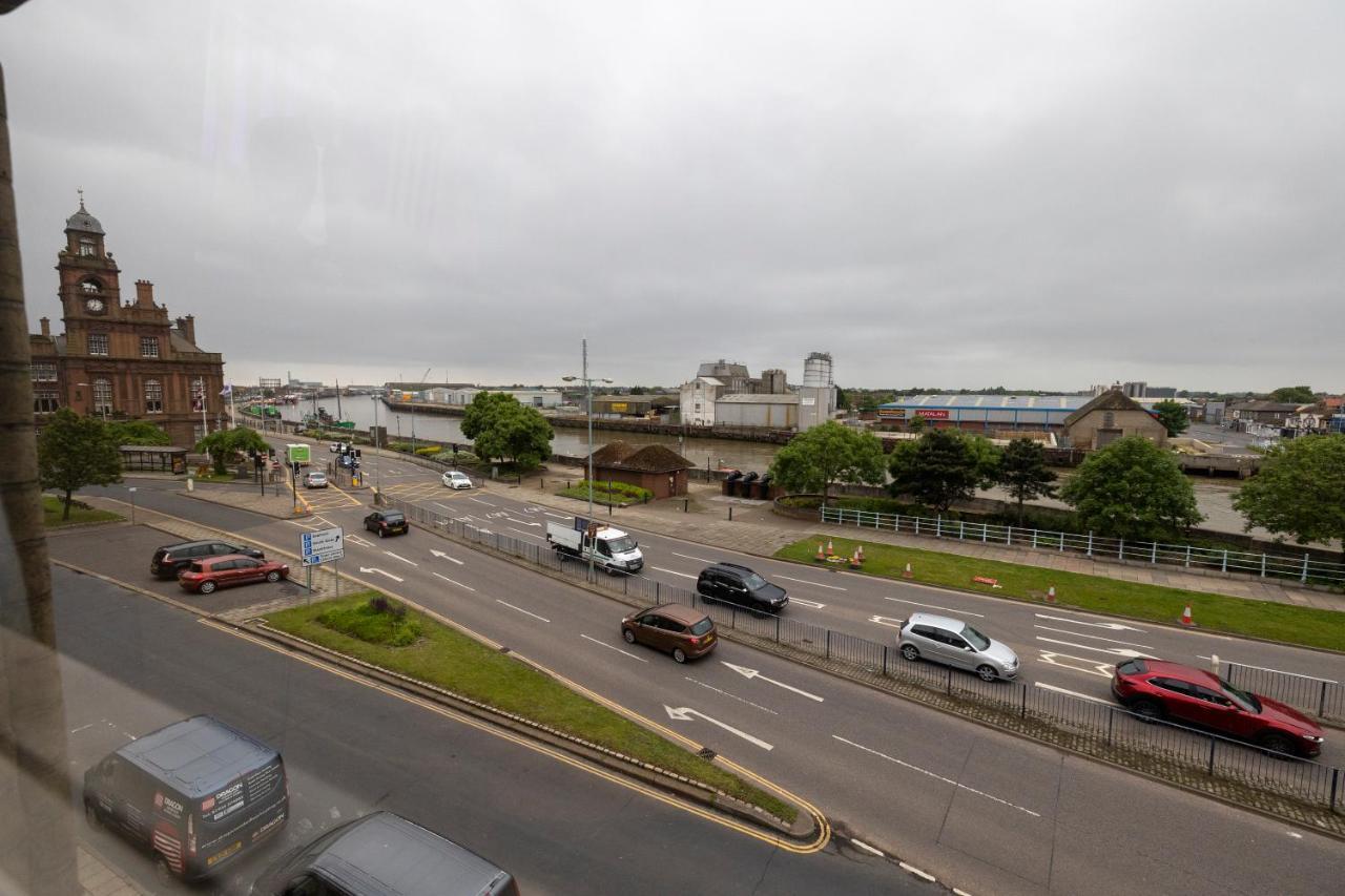 Entire Two Double Bedrooms Flat With River Yare View H6 그레이트야머스 외부 사진